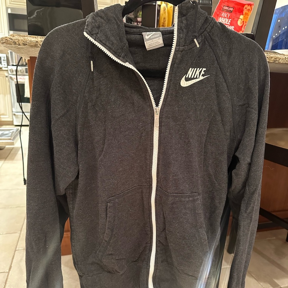 Nike Zip-up Sweatshirt